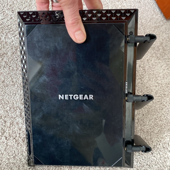 Netgear Wi-Fi Extender - Picture 6 of 8